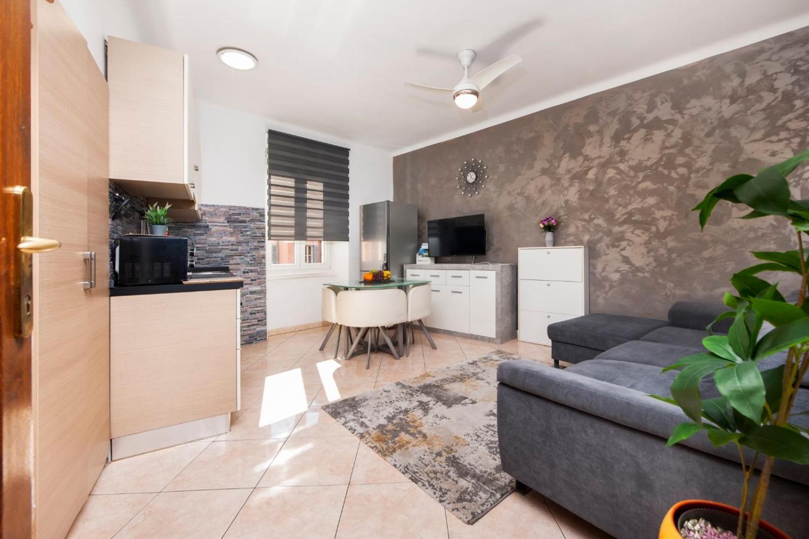Apartment Rogic Rovinj Eksteriør bilde
